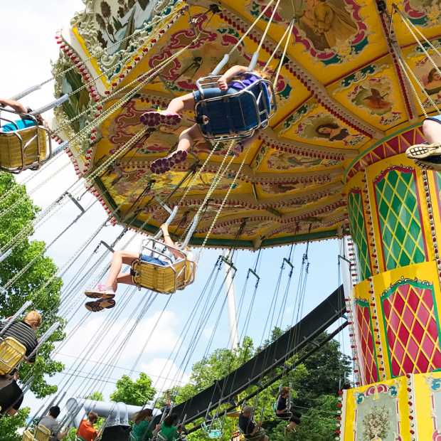 Wave Swinger @ Hersheypark - Themeparkplanner